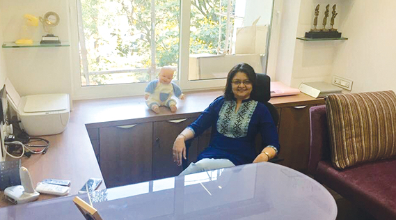 Private Lactation Consultation, Dr. Manisha Gogri Lactation Consultant